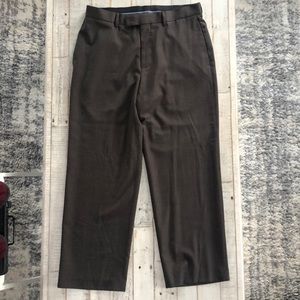 Men’s 34x29 brown Van Heusen Studios dress pants